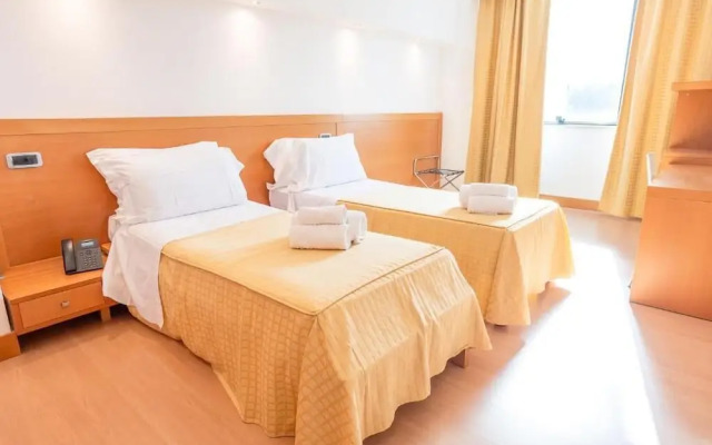 Hotel Planet International