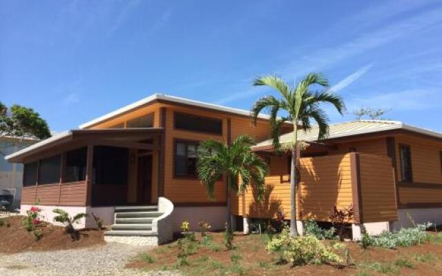 Отель Coral Beach Village Resort Гондурас, Остров Утила - отзывы, цены и фото номеров - забронировать отель Coral Beach Village Resort онлайн вид на фасад