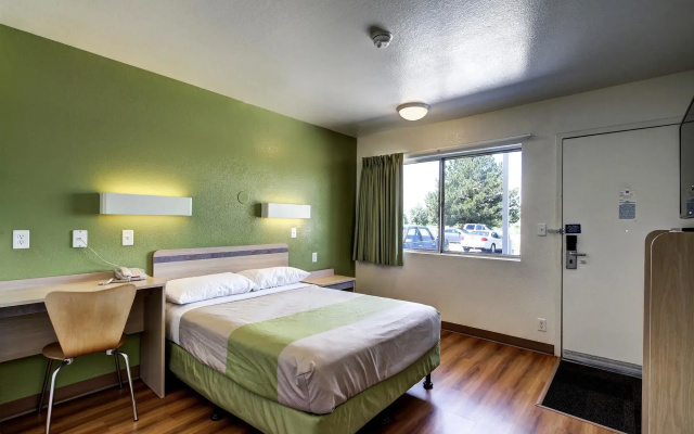 Econo Lodge Midvale