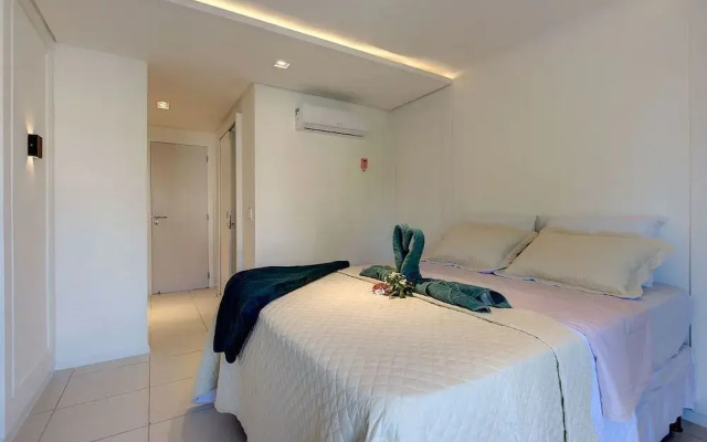 MAGNíFICO APART NO CATU LAKE RESIDENCE