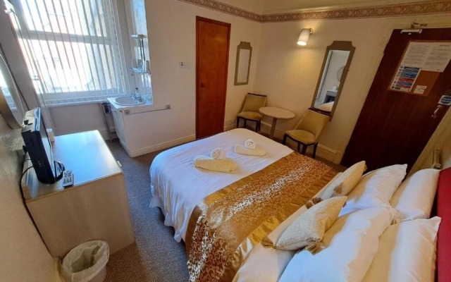 Oyo Lily Hotel Blackpool