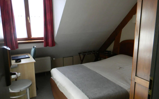 Best Western La Porte De France