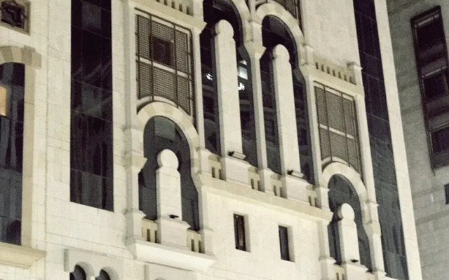 Multaqa Al Zowar Hotel