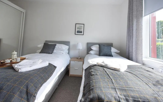 PREMIER - Ashgrove Apartment