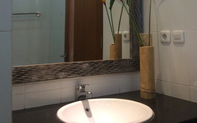Ayu Love and Harmony Guest House