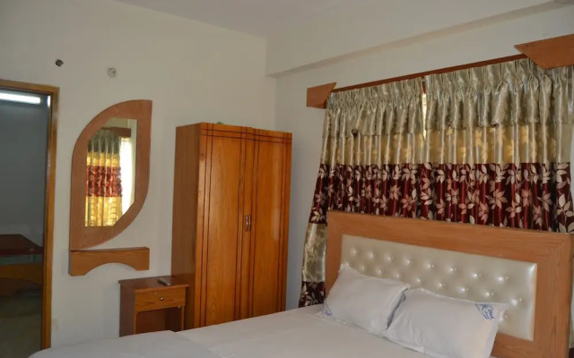 Hotel Pink Shore