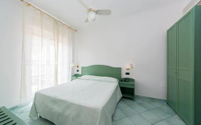 La Residenza Aparthotel