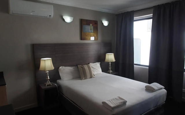 Uno Hotel