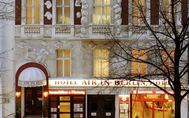Отель Air in Berlin вид на фасад