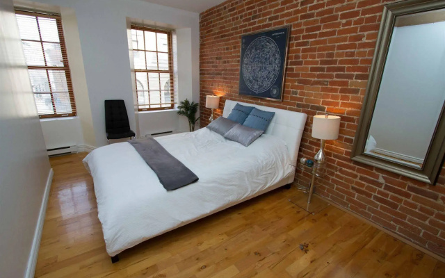 LikeAHotel - Les McGill, Vieux Montreal