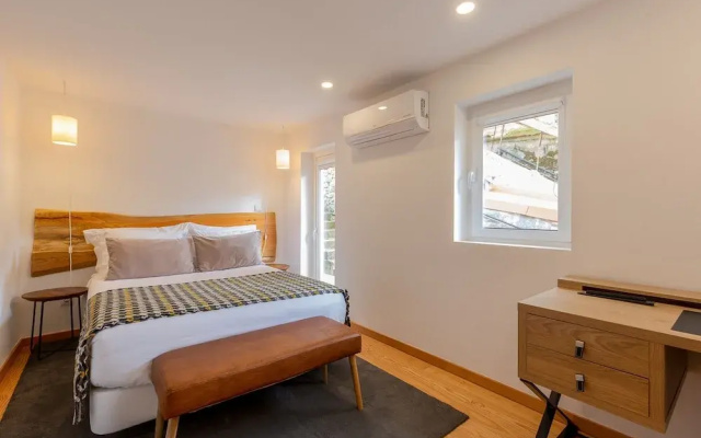 2 Bedroom Apartment in Oporto