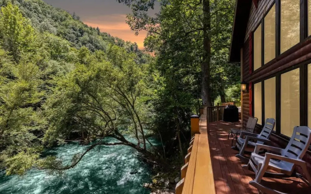 Hideaway at the River by Beyond Expectations