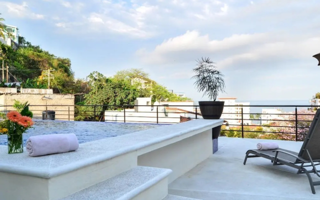 Bella Loma 103 - Casa Teresita by MDR