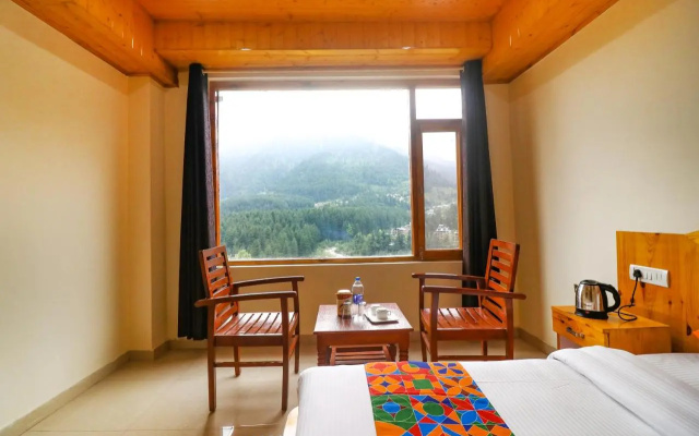 FabHotel Castle Rock Vashisht