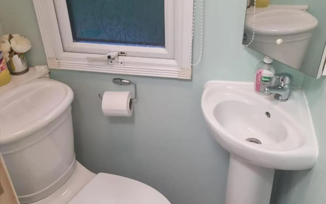 Discover Comfort Home From Home 8-birth Caravan