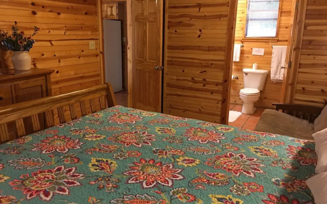 Frio Springs Lodges