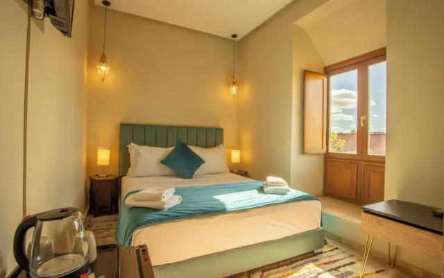 Riad Azia
