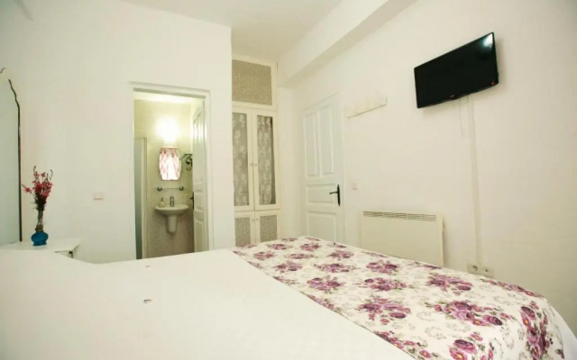 Aisem By Hire Alacati