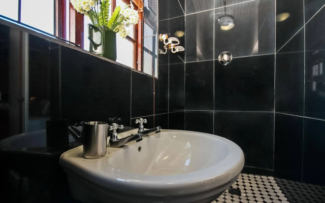 Boord Guest House