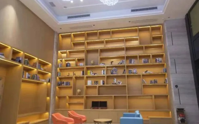 Kyriad Marvelous Hotel (Foshan New City Lecong)