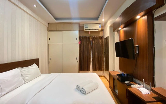 Cozy And Well Designed Studio Room At Suites @Metro Apartment
