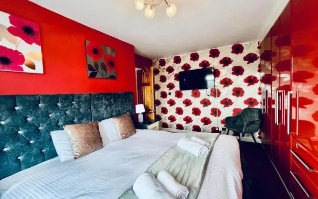 13 Guests - Free Parking - Manchester House