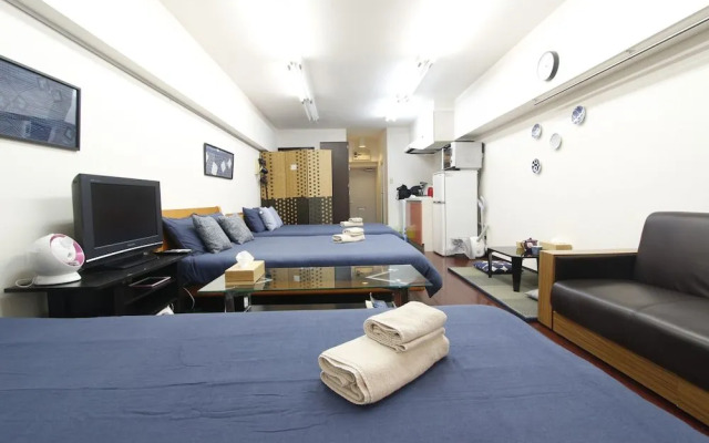 Ko's Apartment, Shibuya Station
