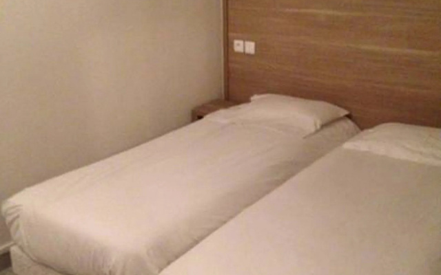 Hotel Montana Paris Lafayette