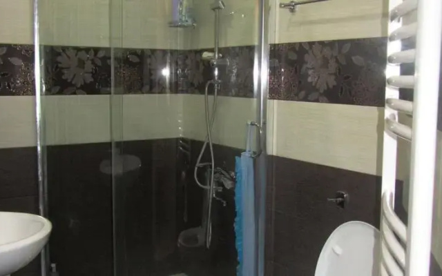 Mayas Homestay