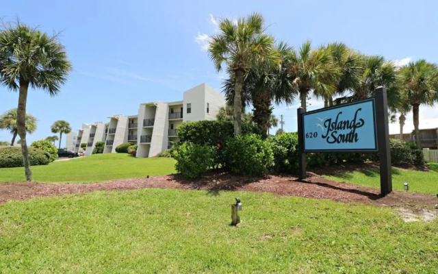 Island South 22