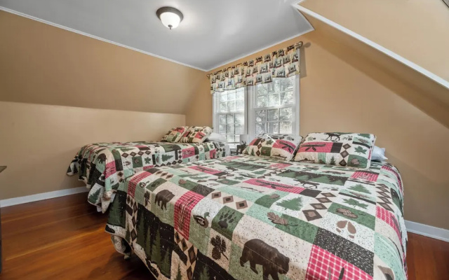 Country Bear Inn