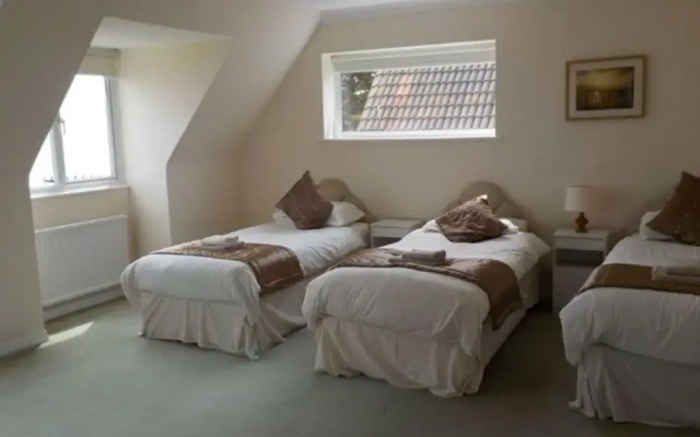 11 Shorecroft, Aldwick