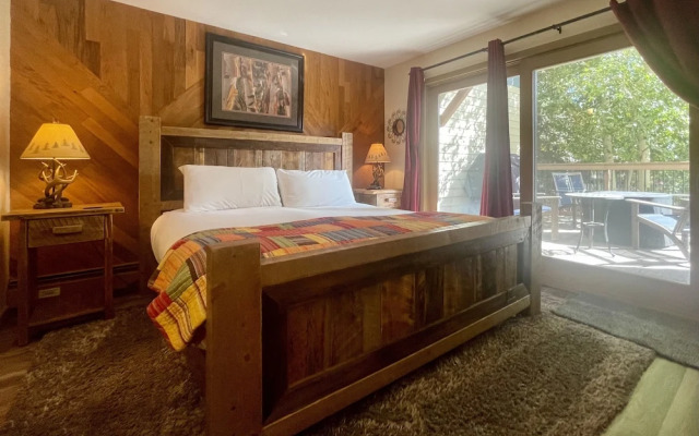 Longbranch by Pinnacle Lodging