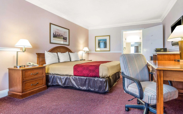 Econo Lodge Castro Valley I-580
