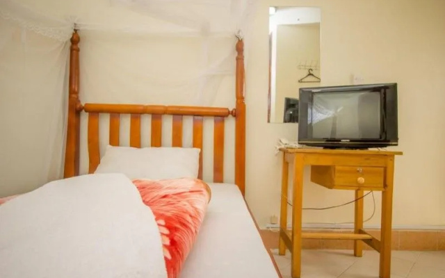 Wamala Lake View Hotel