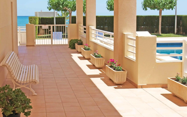 ApartUP Spectacular Beach View