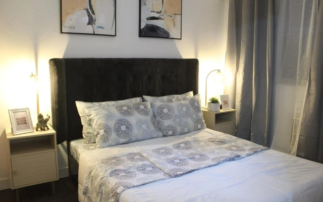 A2J Huge Modern Luxury 2BR Balcony Suite Near Ever Gotesco