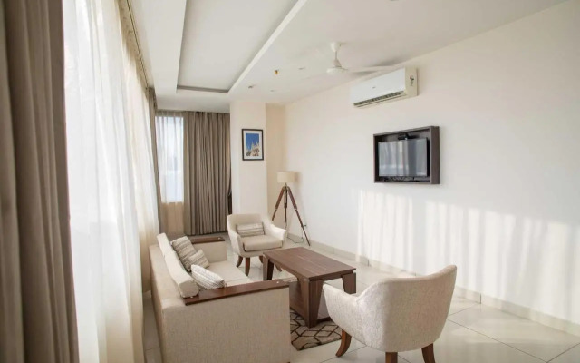 Hotel Alaya