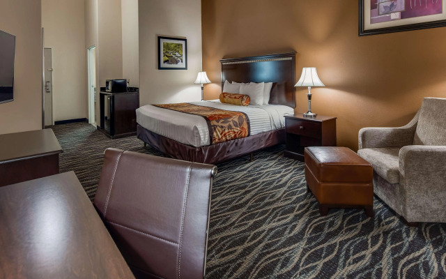 Best Western Plus Battle Ground Inn & Suites
