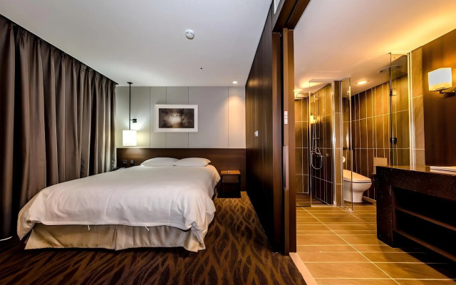 Jeju Central City Hotel