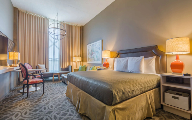 Proximity Hotel