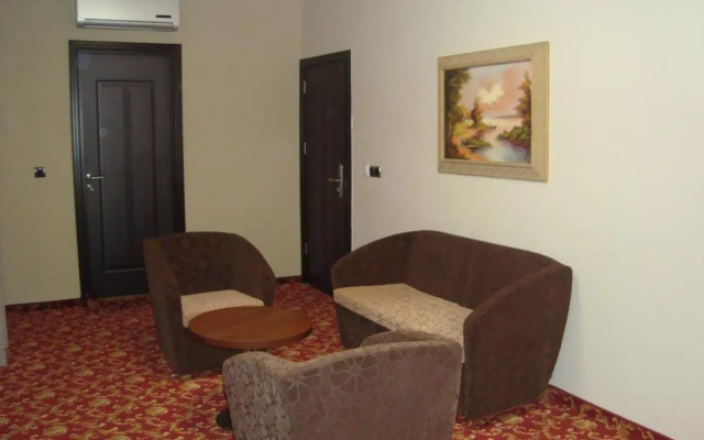 Hotel Guven