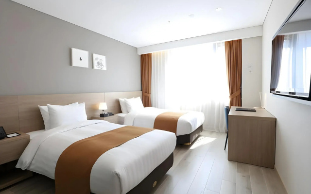Gangneung City Hotel