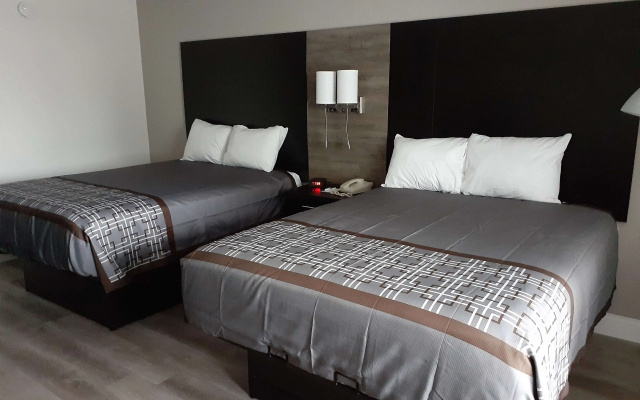 Travelodge by Wyndham Virginia Beach Bay Beach