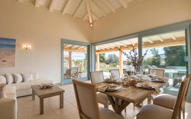 Villa Gold