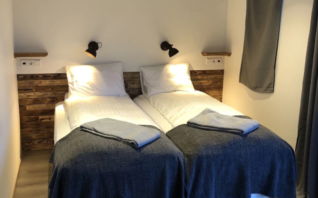 Hrafnavellir Guest House
