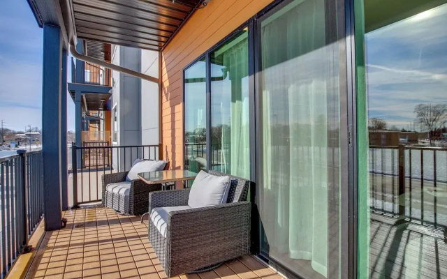 Modern South Pier Condo on Sheboygan River!