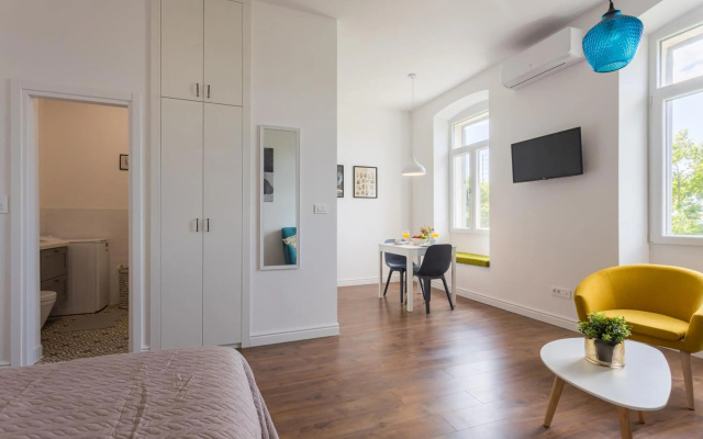 BU2 Pula Studio Apartment