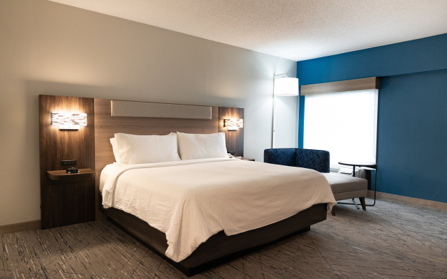 Holiday Inn Express Hotel & Suites West Chester by IHG