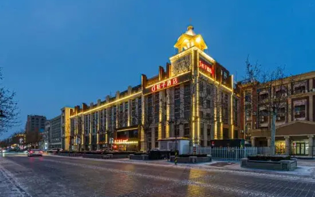 hotelImage